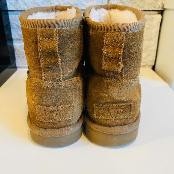 Cozy Tan Suede Ankle Boots - Picture 4 of 8